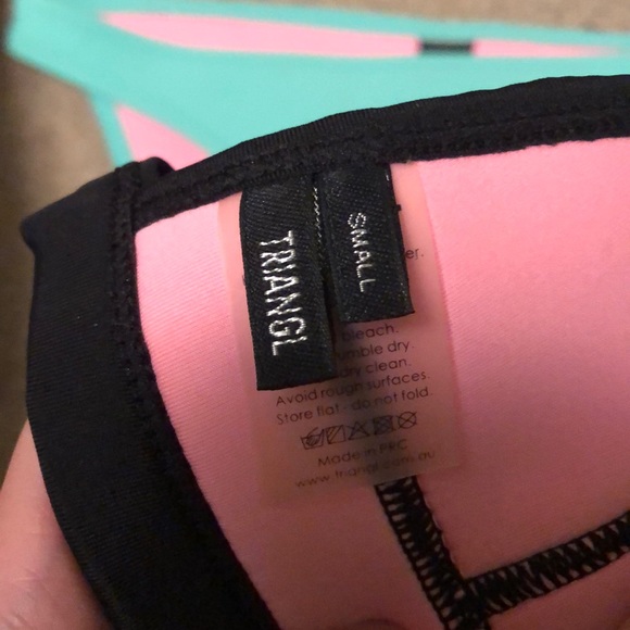 Authentic Triangl Bikini - Picture 2 of 5